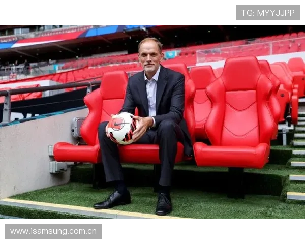 拜仁慕尼黑，内部管理分歧何时能休？图赫尔战术弊端成球队争冠最大隐患！